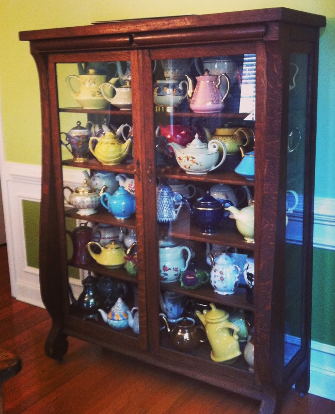 teapot cabinet